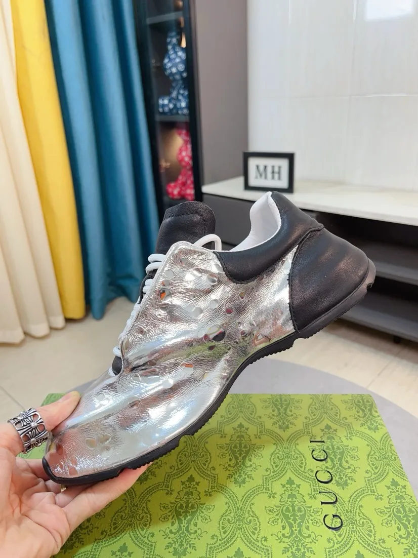 Men's shoes 💰560🌹🌹【GUCCI】pop-up casual sneakers with daddy outsole, breathable and comfortable, easy to walk, versatile style for trendy men, upper with cowhide edge and rhinestone design on the outsole➕genuine leather lining➕Gucci's popular original outsole, sports and running style, super comfortable. Code number 38-44